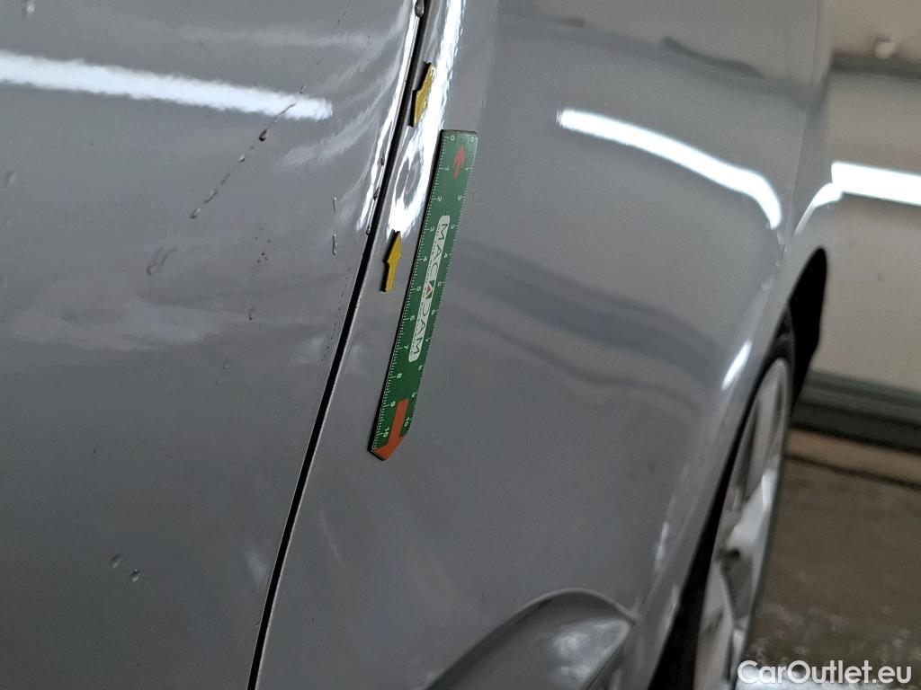  Renault  Clio  V Business 1.6 E-TECH Hybrid 140CV BVA6 E6d #14