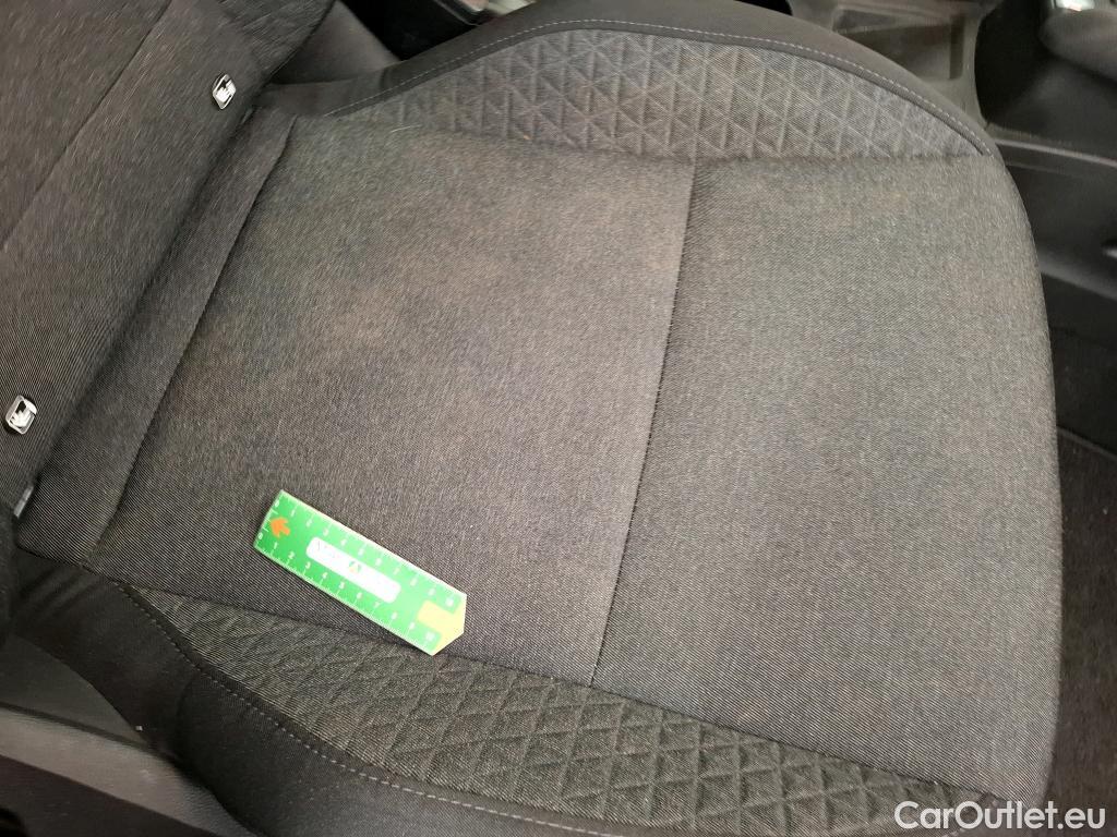  Renault  Clio  V Business 1.6 E-TECH Hybrid 140CV BVA6 E6d #16