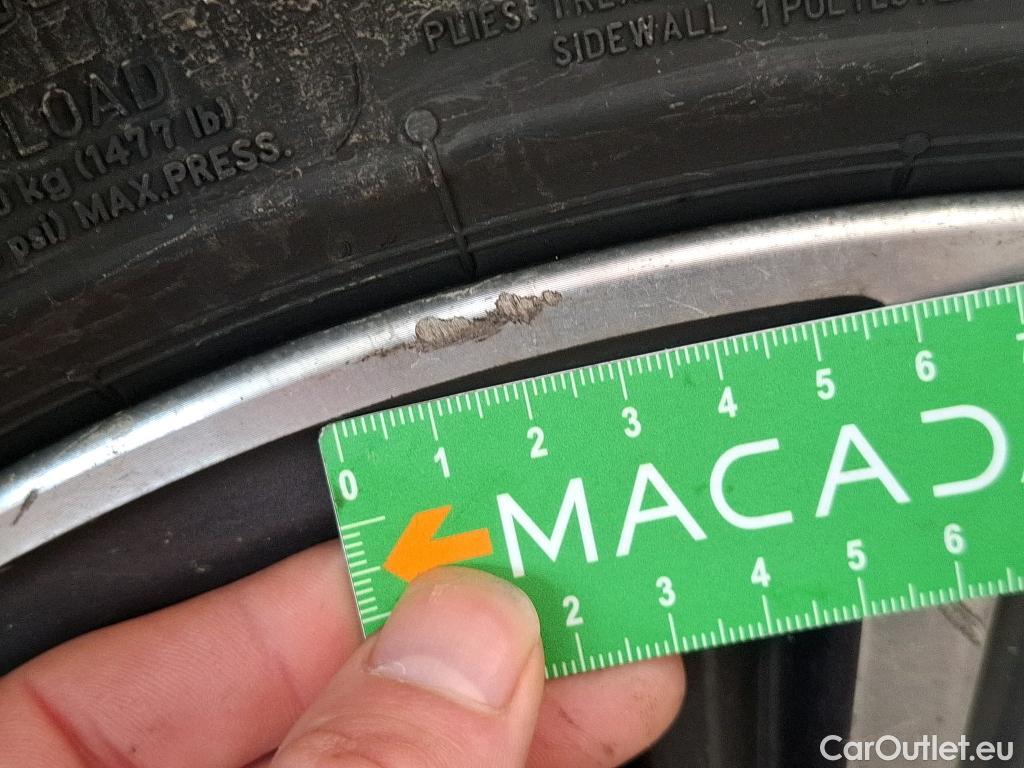  Bmw  Serie 2 BMW Série 2 Gran Coupé / 2019 / 4P / Berline 220D AUTO Business Design #26