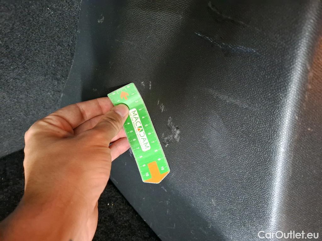  Peugeot  2008  Allure Business 1.2 PureTech 130CV BVA8 E6d #29