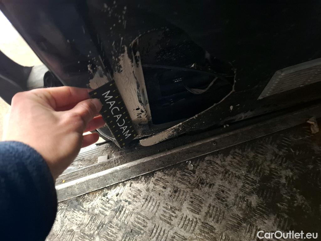  Iveco  Daily IVECO  VU 4p Fourgon 2.3 35S16 V11 H2 3520 #34