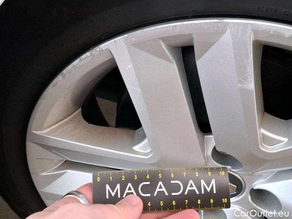  Renault  Clio  V Business 1.6 E-TECH Hybrid 140CV BVA6 E6d #10