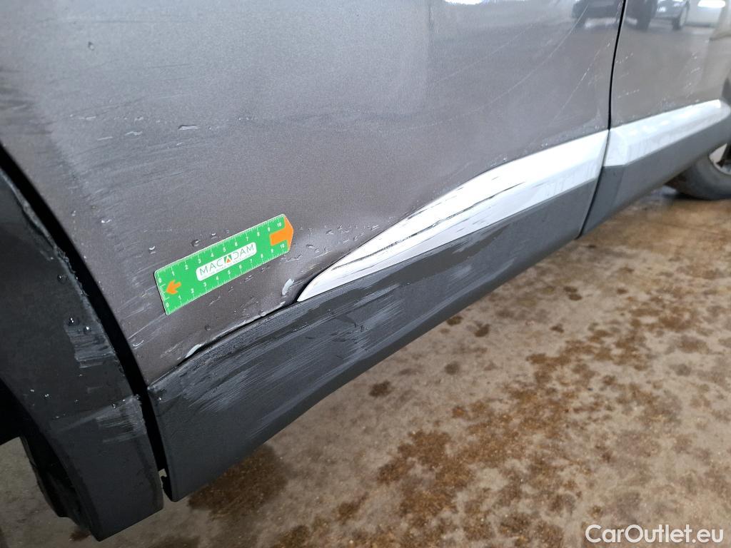  Peugeot  2008  Allure Business 1.2 PureTech 130CV BVA8 E6d #51