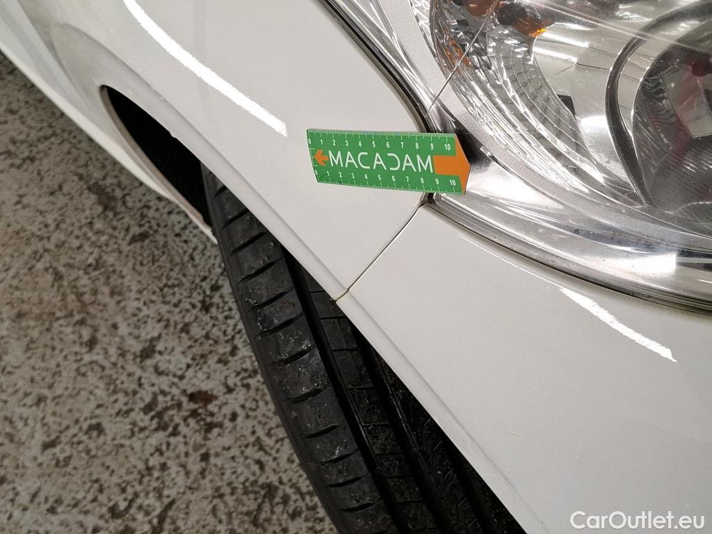  Peugeot  208  Affaire Premium Pack 1.5 HDi 100CV BVM6 E6dT #21