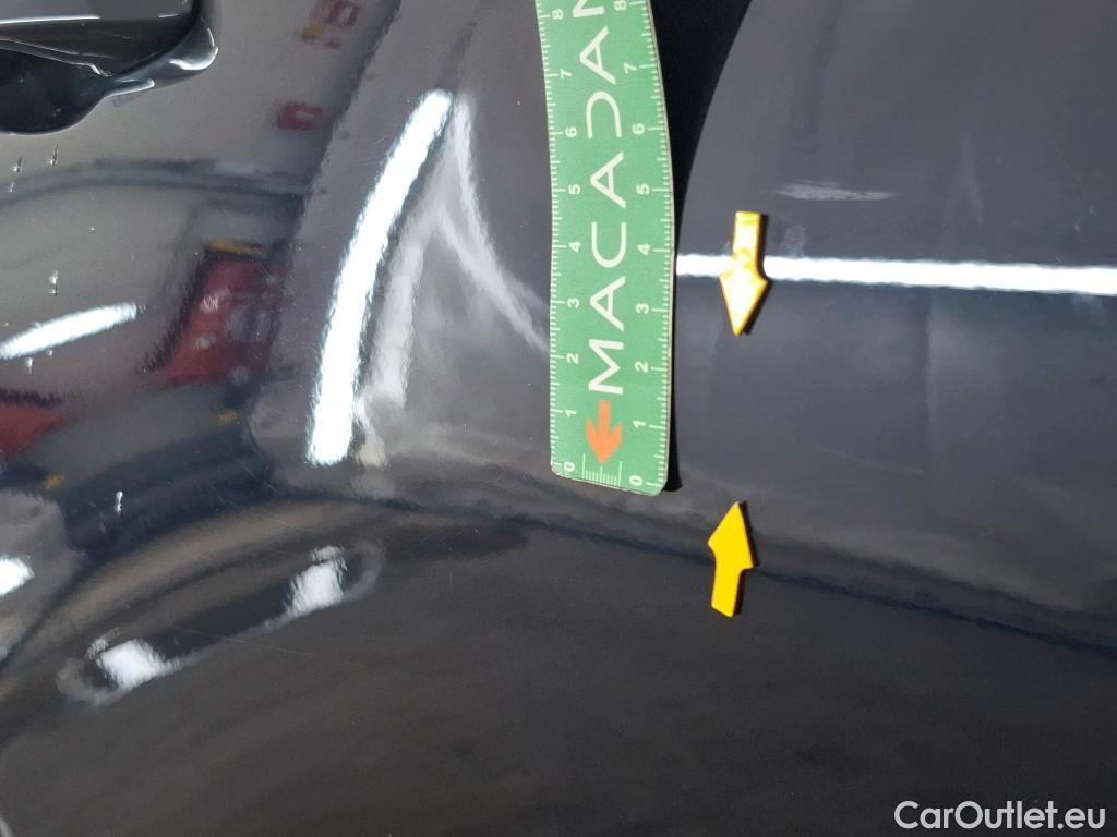  Seat  Ibiza SEAT  5p Berline 1.0 MPI 80 Style #38