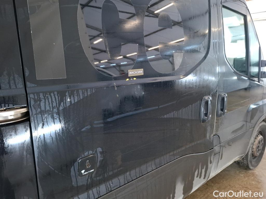  Iveco  Daily IVECO  VU 4p Fourgon 2.3 35S16 V11 H2 3520 #8