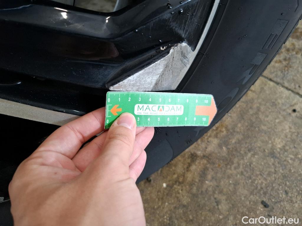  Peugeot  2008  Allure Business 1.2 PureTech 130CV BVA8 E6d #9