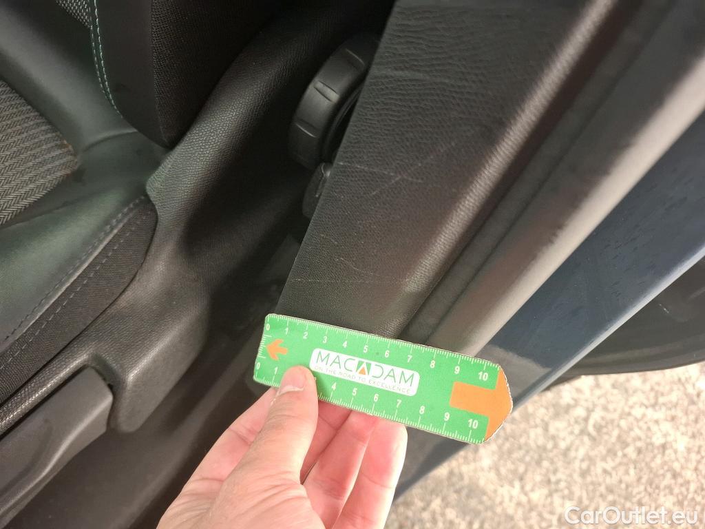  Peugeot  3008  Allure Pack 1.5 HDi 130CV BVA8 E6d #6