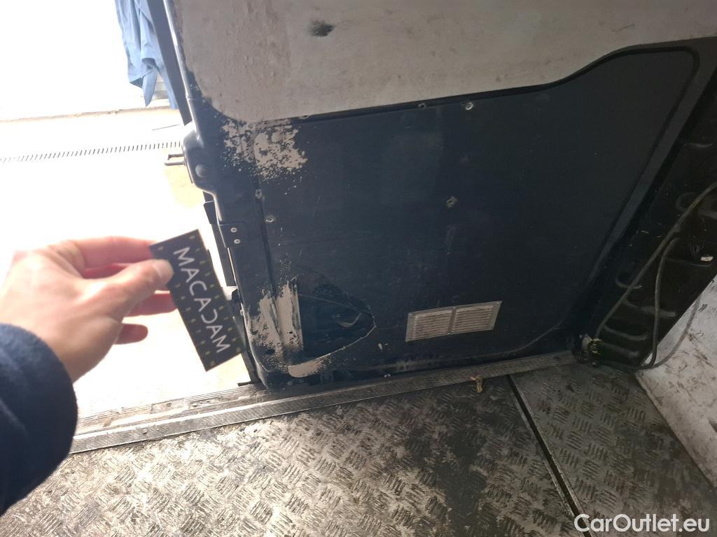  Iveco  Daily IVECO  VU 4p Fourgon 2.3 35S16 V11 H2 3520 #33