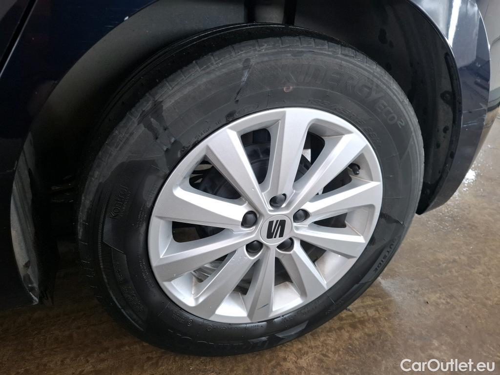  Seat  Ibiza SEAT  5p Berline 1.0 MPI 80 Style #27