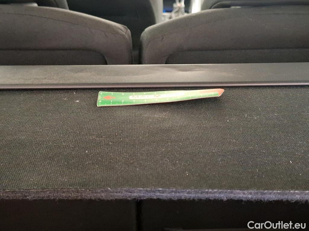  Peugeot  5008  Active Business 1.2 PureTech 130CV BVM6 E6d #4