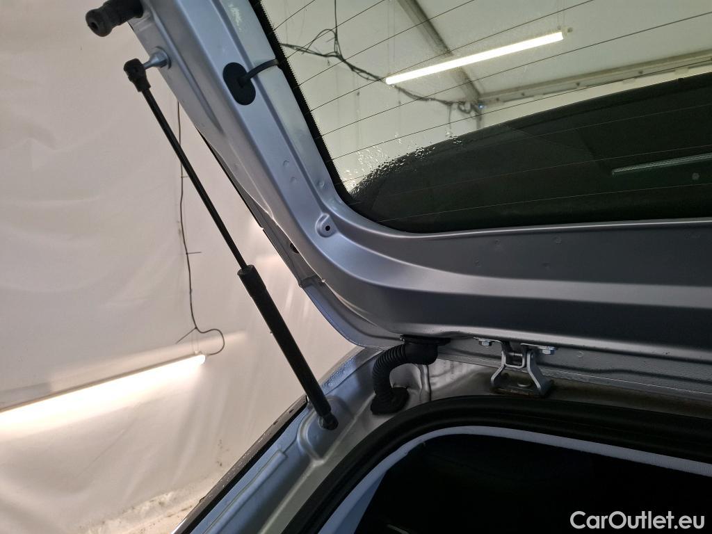  Opel  Corsa  F Elegance Business 1.2 Turbo 100CV BVM6 E6d #14