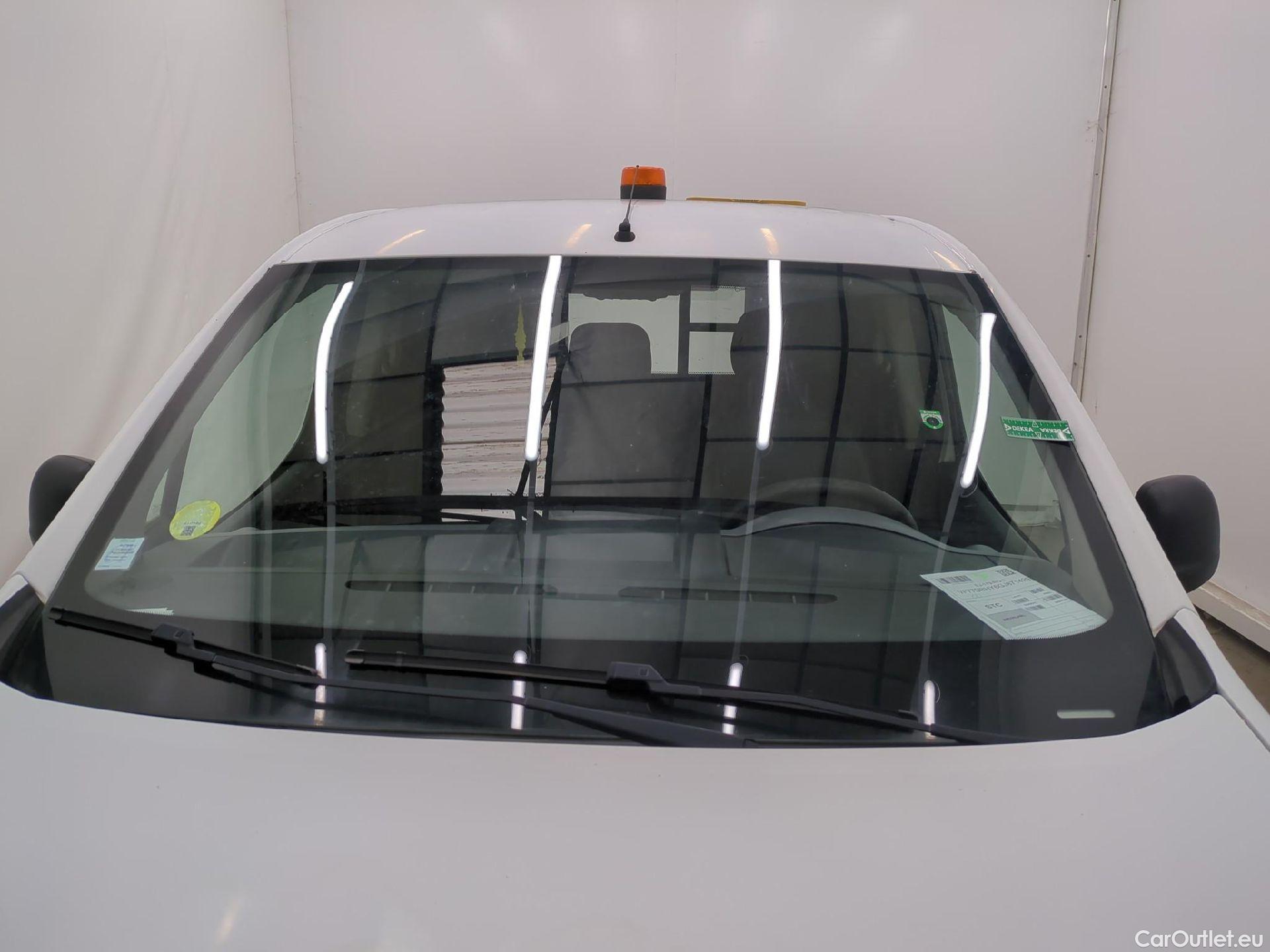  Citroen  Berlingo  Fourgon Club L1 (Court) 1.6 BlueHDi 100CV BVM5 E6 #27