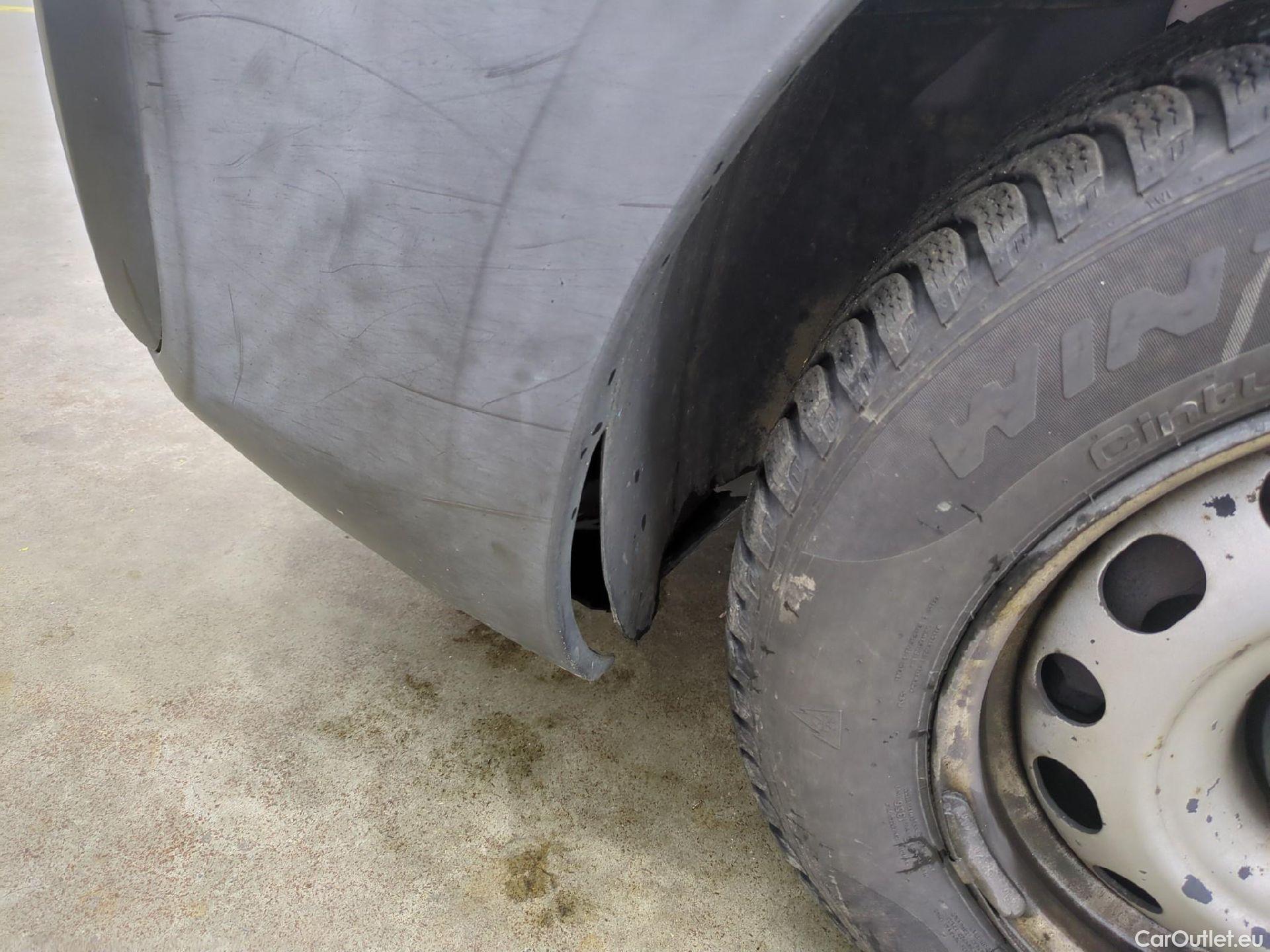  Citroen  Berlingo  Fourgon Club L1 (Court) 1.6 BlueHDi 100CV BVM5 E6 #2