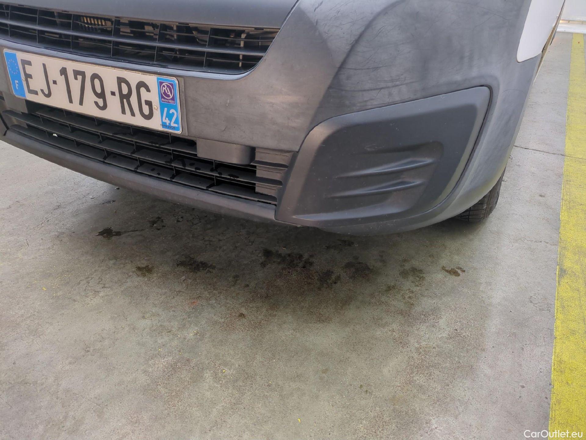  Citroen  Berlingo  Fourgon Club L1 (Court) 1.6 BlueHDi 100CV BVM5 E6 #18