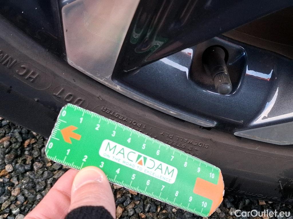  Hyundai  Tucson  Executive Mild-Hybrid 4WD 1.6 CRDI 135CV BVA7 E6d #8