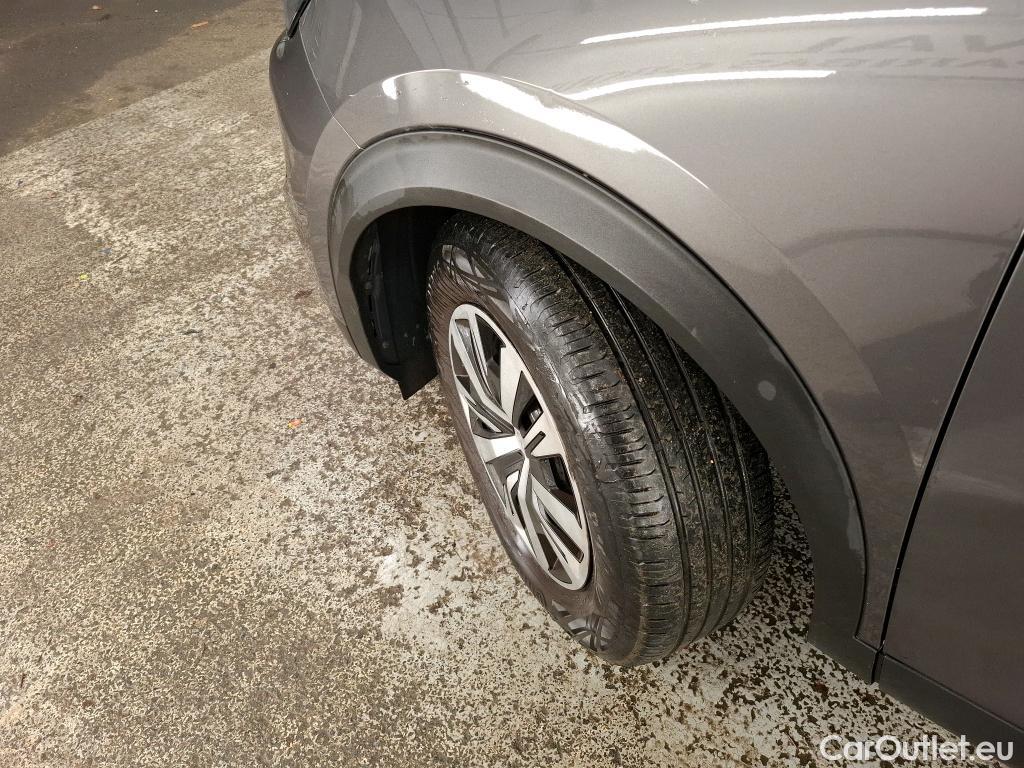  Peugeot  2008 PEUGEOT  / 2019 / 5P / Crossover 1.5 BLUEHDI 100 S&S ACTIVE BUSINESS #17