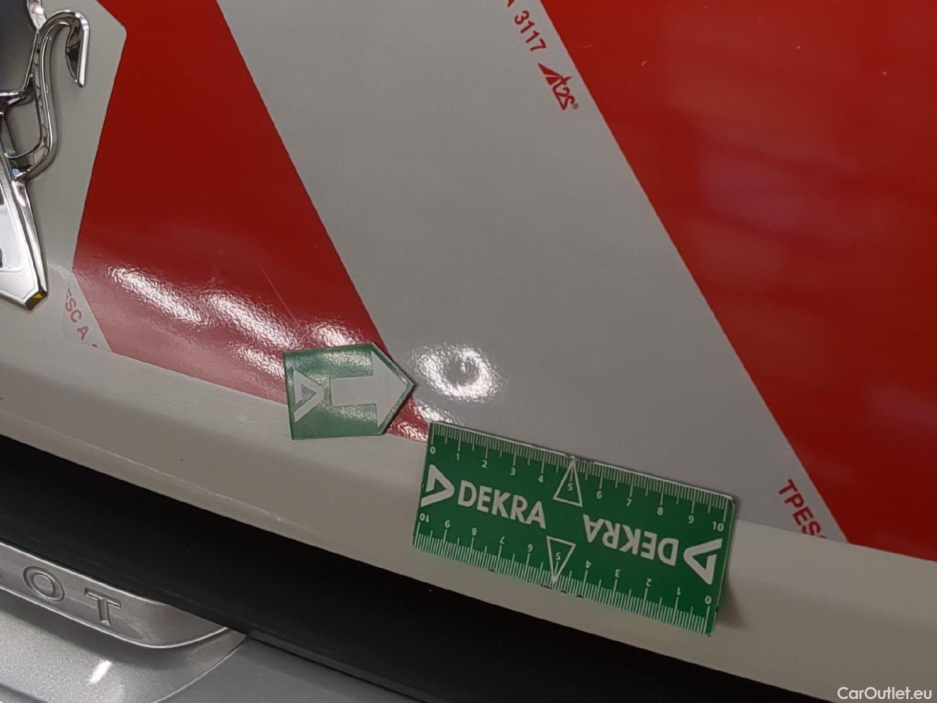  Peugeot  Boxer PEUGEOT  VU 4p Fourgon BLUEHDI 110 PREMIUM 335 L2H2 #59