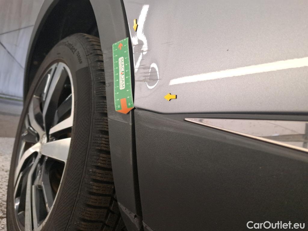  Peugeot  5008  Allure 1.2 PureTech 130CV BVM6 E6d #9