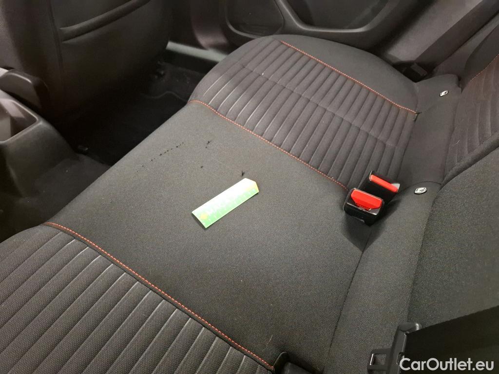  Peugeot  2008 PEUGEOT  / 2019 / 5P / Crossover 1.5 BLUEHDI 100 S&S ACTIVE BUSINESS #1