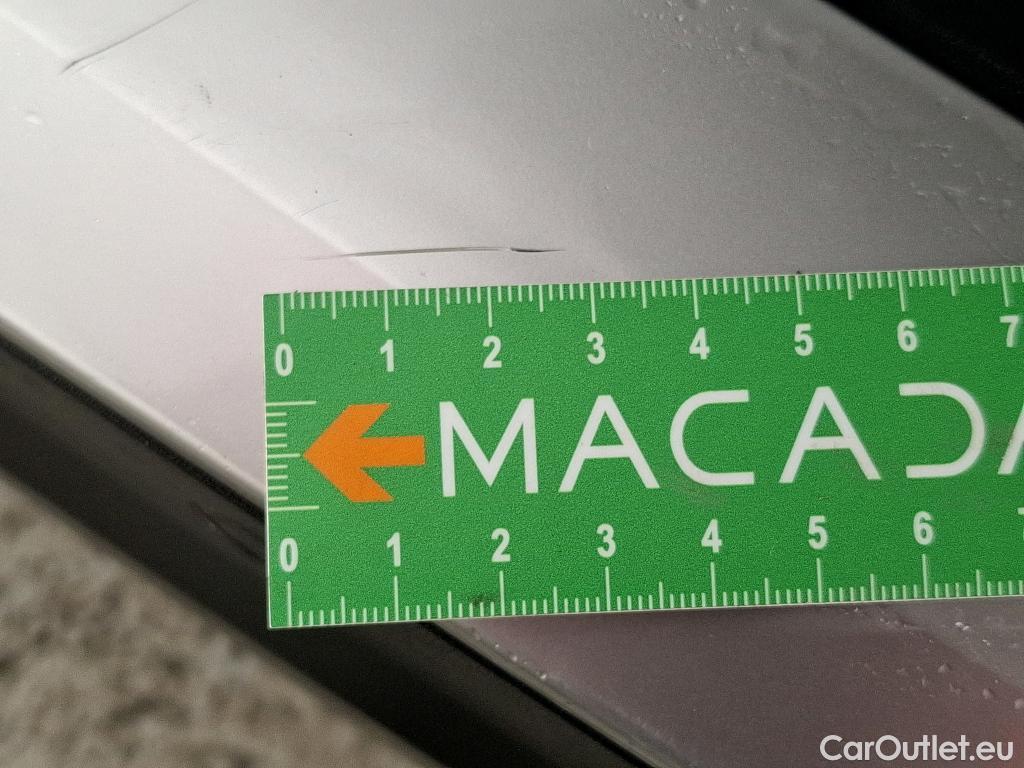  Peugeot  2008 PEUGEOT  / 2019 / 5P / Crossover 1.5 BLUEHDI 100 S&S ACTIVE BUSINESS #42