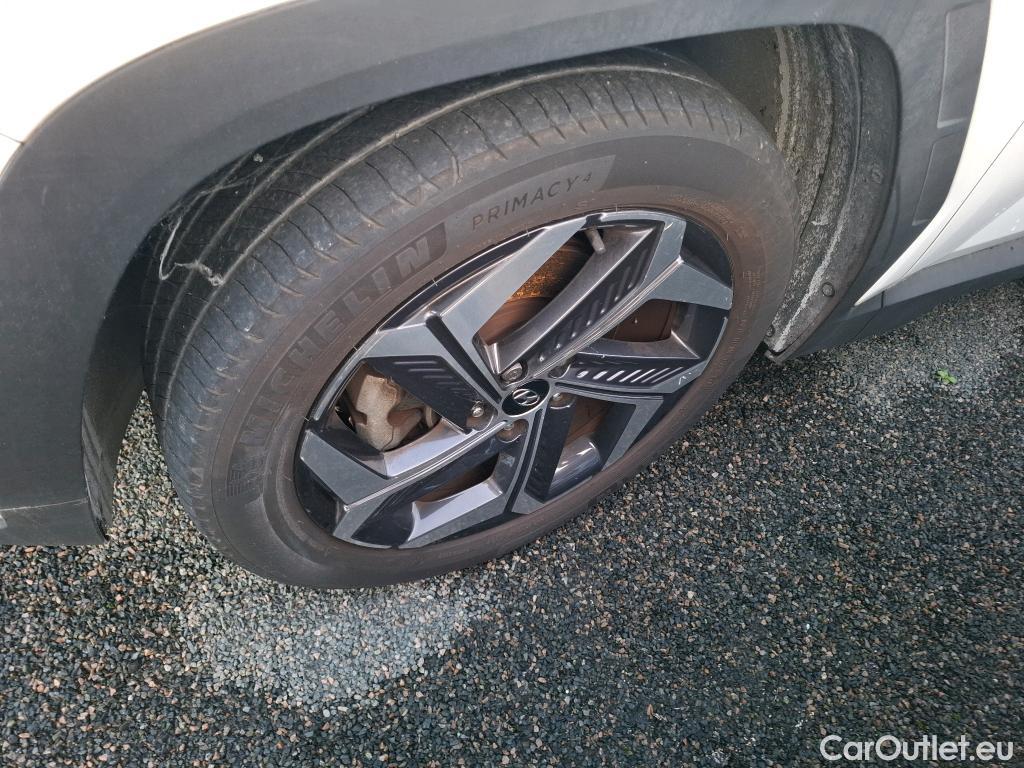  Hyundai  Tucson  Executive Mild-Hybrid 4WD 1.6 CRDI 135CV BVA7 E6d #1