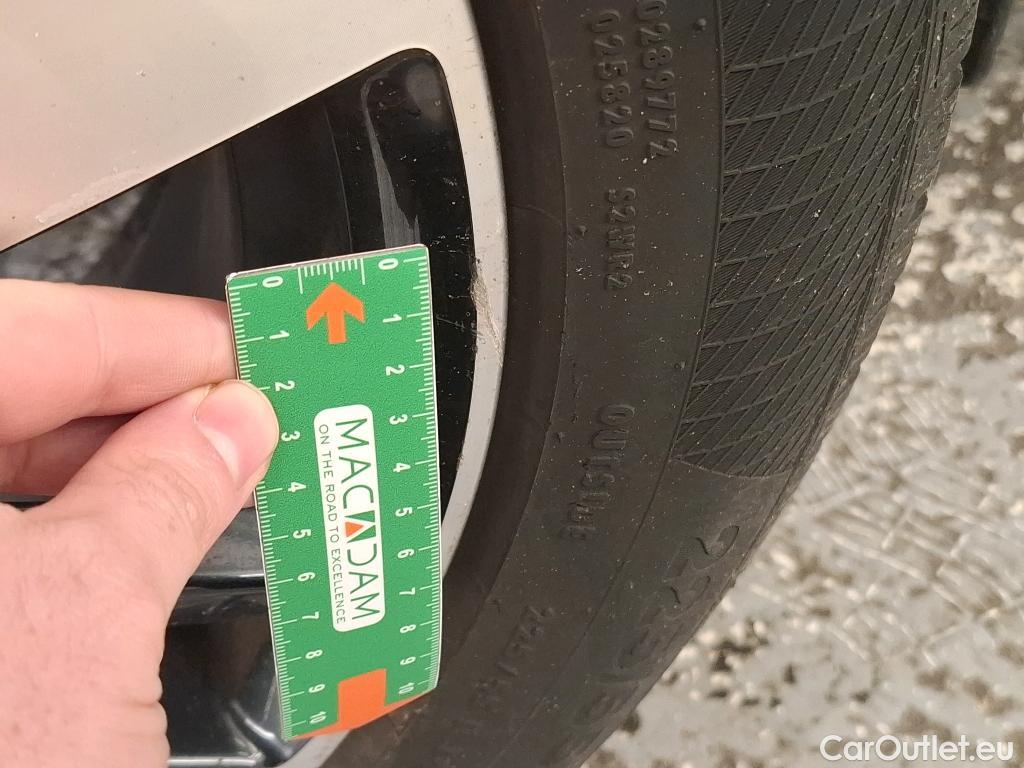  Peugeot  5008  Allure 1.2 PureTech 130CV BVM6 E6d #3