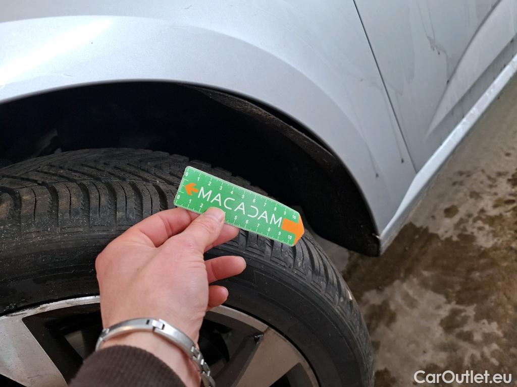  Renault  Megane  IV Berline 5 ptes. Techno 1.5 dCi 115CV BVA7 E6d #6