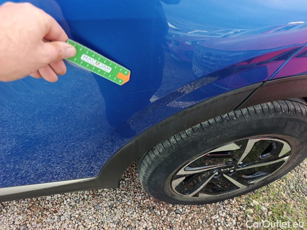  KIA  Sportage KIA  / 2022 / 5P / todoterreno 1.6 T-GDi HEV 171kW (230CV) Drive 4X2 #19