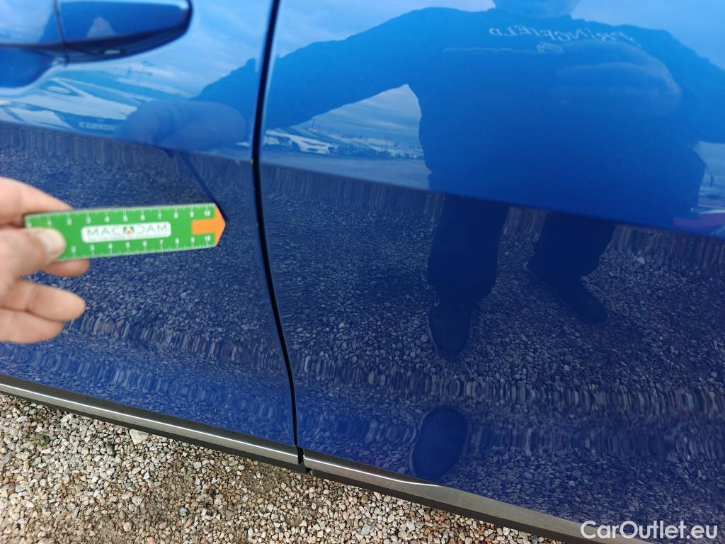  KIA  Sportage KIA  / 2022 / 5P / todoterreno 1.6 T-GDi HEV 171kW (230CV) Drive 4X2 #14