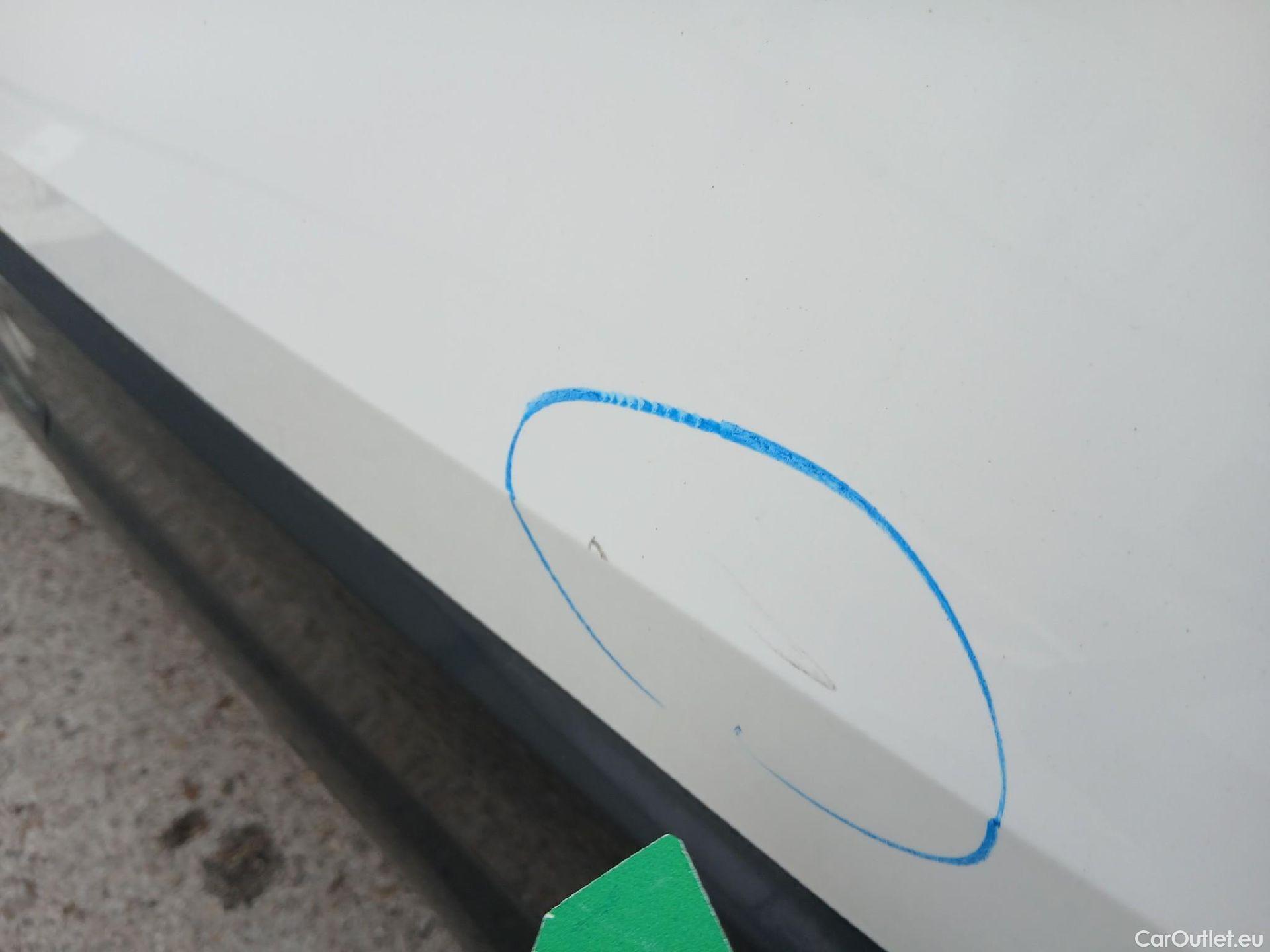  Audi  Q2 AUDI  / 2020 / 5P / todoterreno Advanced 35 TFSI 110kW (150CV) S tronic (AC) #23