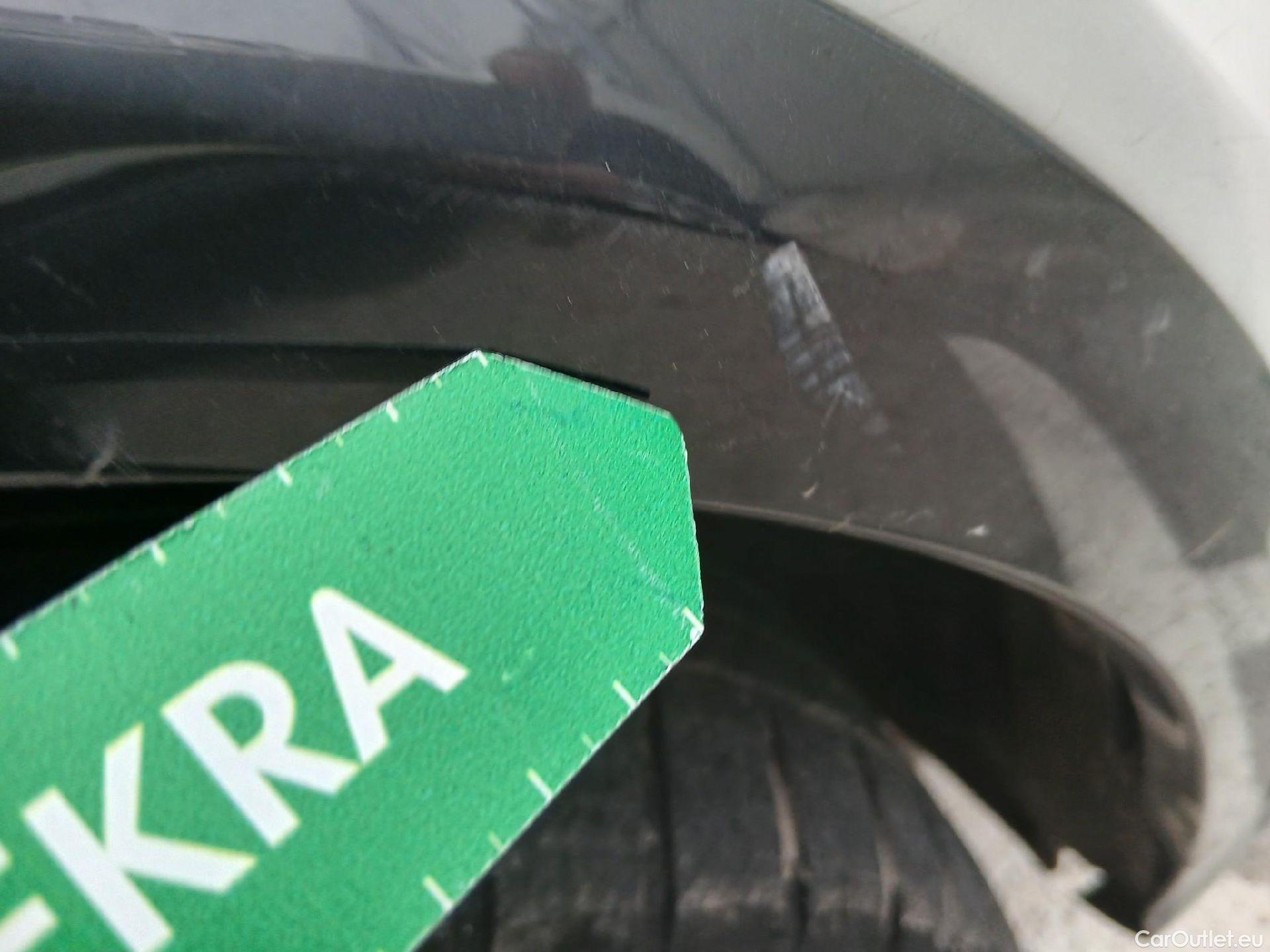  Audi  Q2 AUDI  / 2020 / 5P / todoterreno Advanced 35 TFSI 110kW (150CV) S tronic (AC) #50