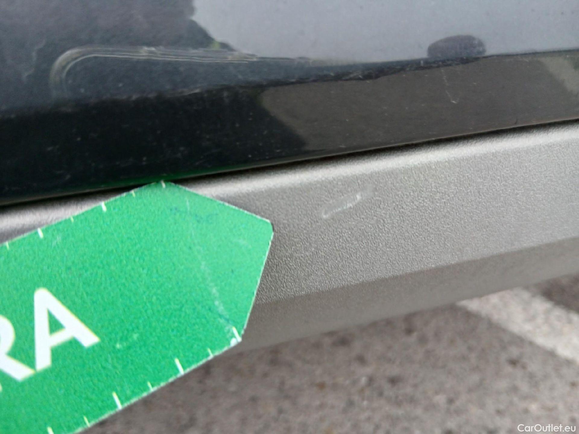  Audi  Q2 AUDI  / 2020 / 5P / todoterreno Advanced 35 TFSI 110kW (150CV) S tronic (AC) #33