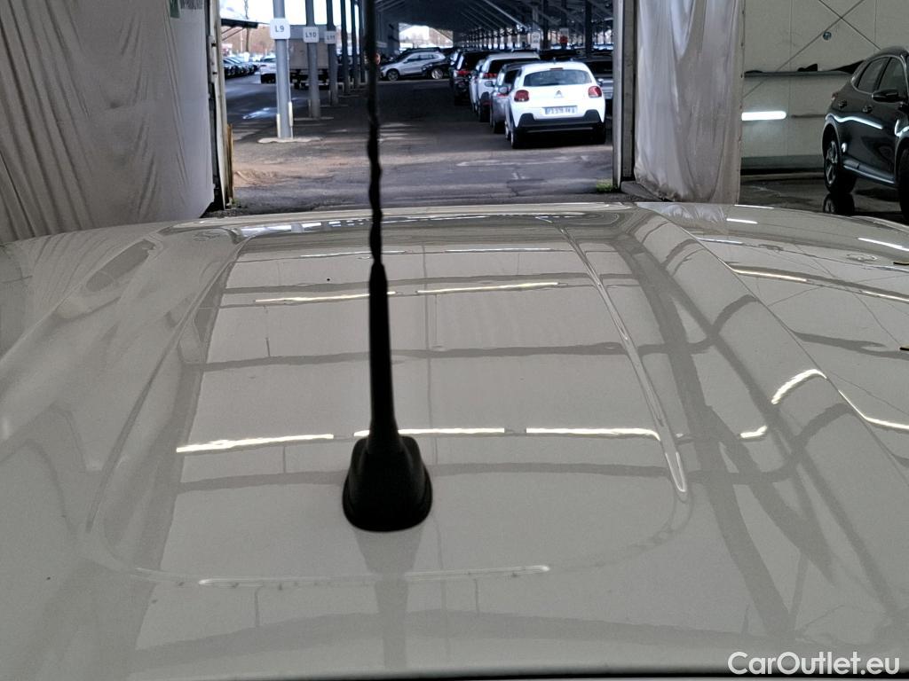  Citroen  C3 CITROEN  Société / 2020 / 5P / Berline / VU PureTech 83 S&S BVM Feel Nav #9