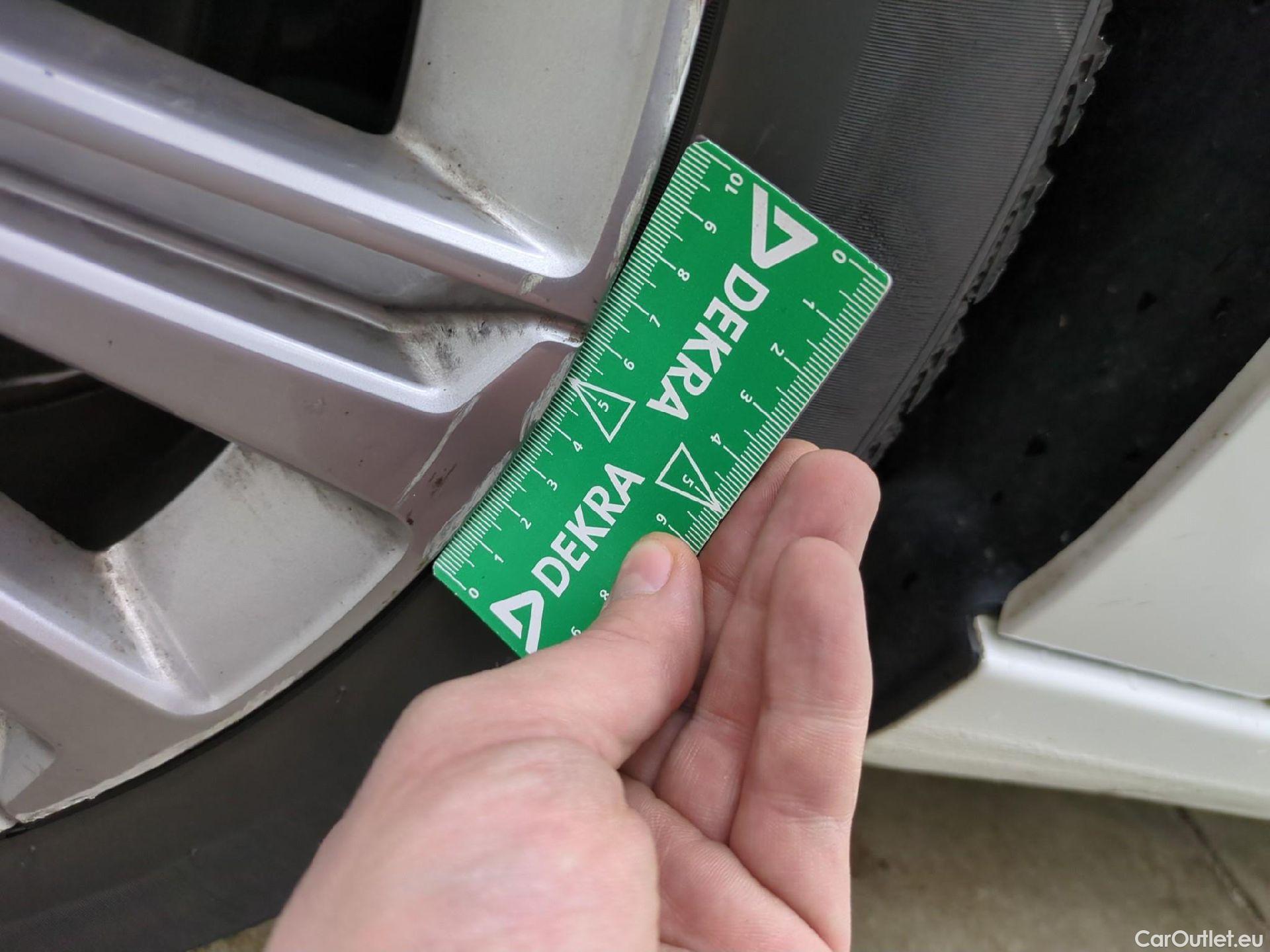  Peugeot  308  Allure 1.2 PureTech 130CV BVA8 E6d #22