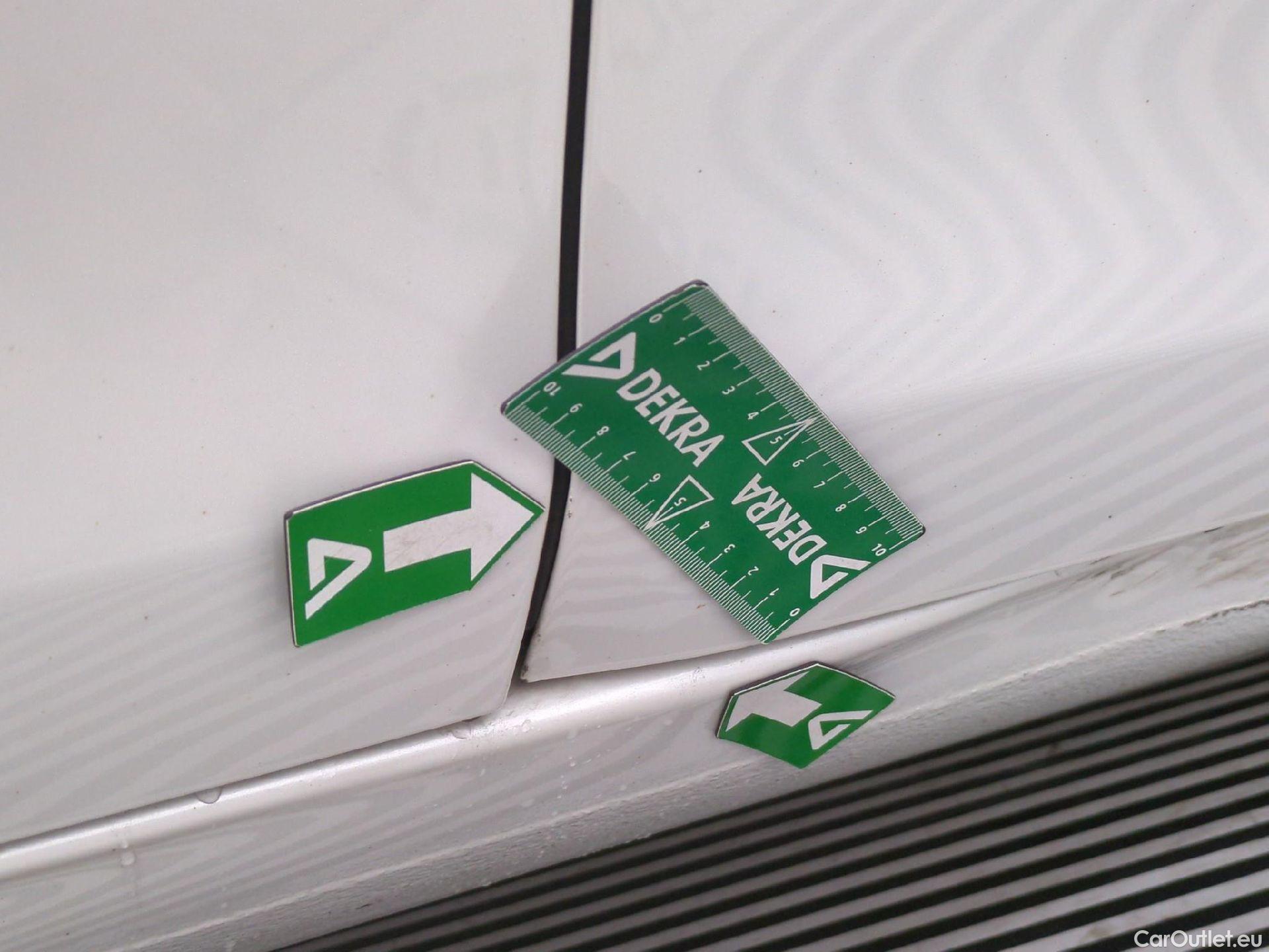  Peugeot  308  Allure 1.2 PureTech 130CV BVA8 E6d #44