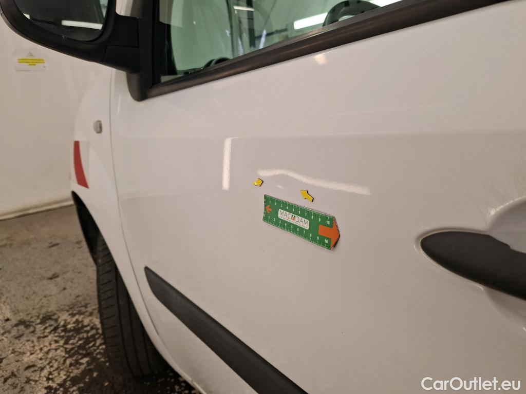  Renault  Kangoo  Express Maxi Extra (Série Spéciale) 1.5 dCi 90CV BVM5 E6 #22