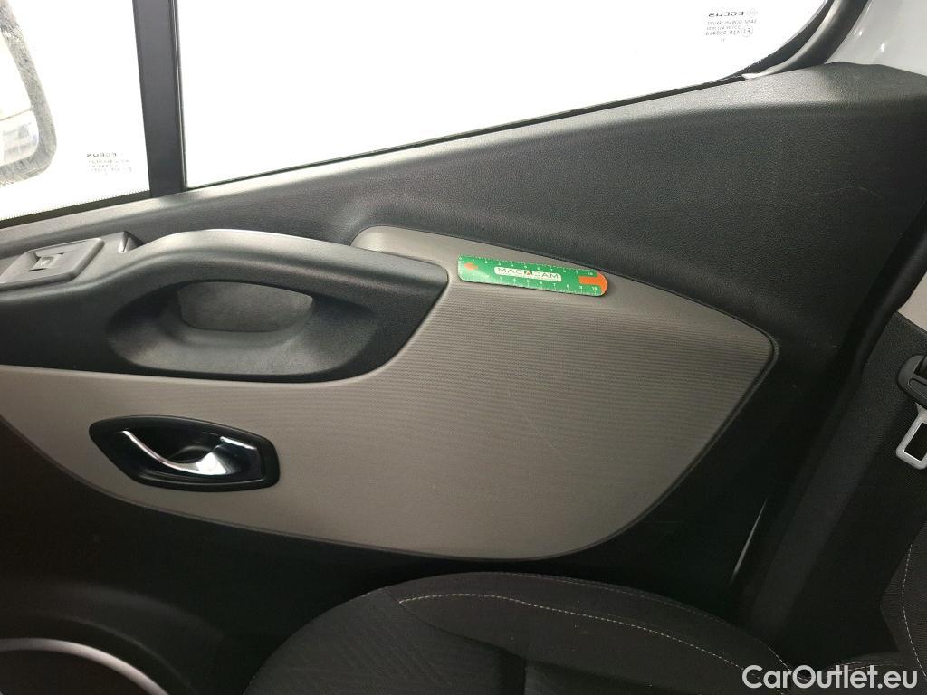  Renault  Trafic  Furgon Grand Confort L1H1 1000 1.6 dCi 120CV BVM6 E6 #27