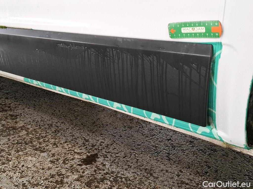  Renault  Trafic  Furgon Grand Confort L1H1 1000 1.6 dCi 120CV BVM6 E6 #32