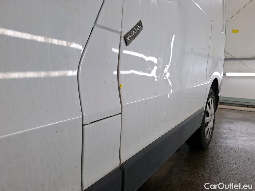  Renault  Trafic RENAULT  / 2019 / 4P / Fourgon tole FG GCF L1H1 1200 dCi 120 #5