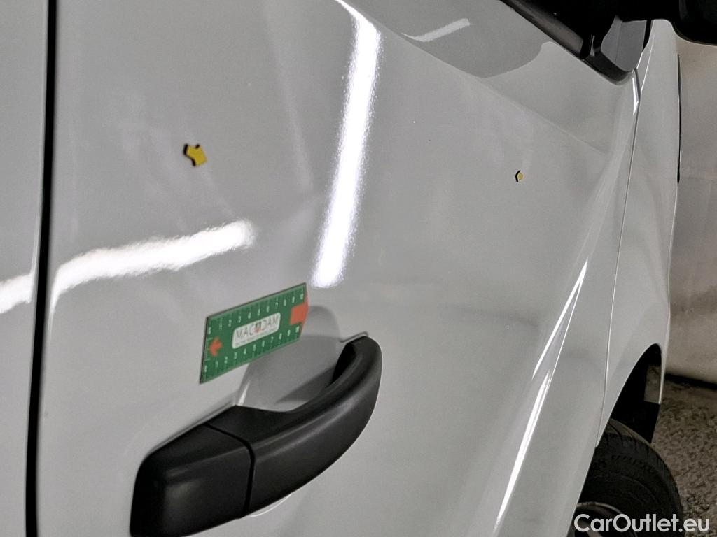  Renault  Trafic  III Fourgon L2H1 3T Grand Confort 2.0 dCi 130CV BVM6 E6d #6