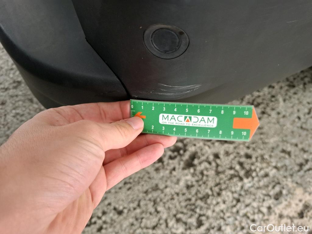  Renault  Trafic  III Fourgon L2H1 3T Grand Confort 2.0 dCi 130CV BVM6 E6d #11