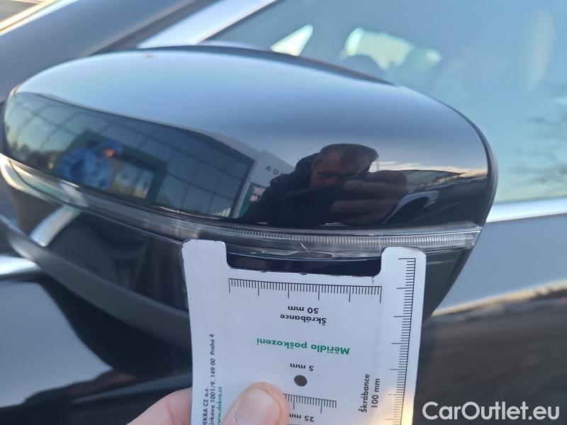  Citroen  DS5  530d xDrive AT 4d #2