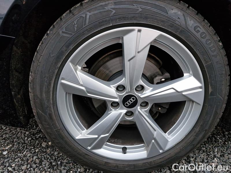  Audi  A6   Avant (4A5)(06.2018->)  Avant 40TDI Sport AT #5