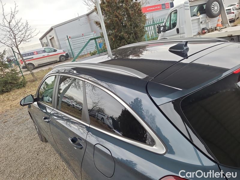  Hyundai  i30  (PD)(01.2017  ->)  kom.1.5TGDI FamilySmart AT #15