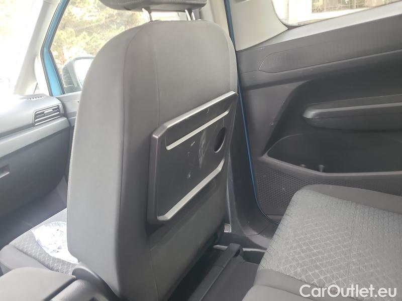  Ford  Tourneo Grand  Connect (CFJ) (2022) T.Conn 1.5EB 84 Titanium AT 5d #23