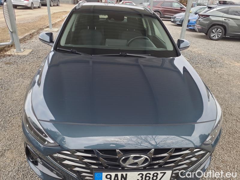  Hyundai  i30  (PD)(01.2017  ->)  kom.1.5TGDI FamilySmart AT #3