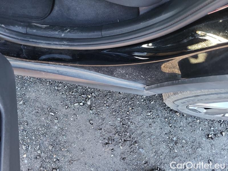  Bmw  X1  (2022)  xDrive30e AT 5d #8