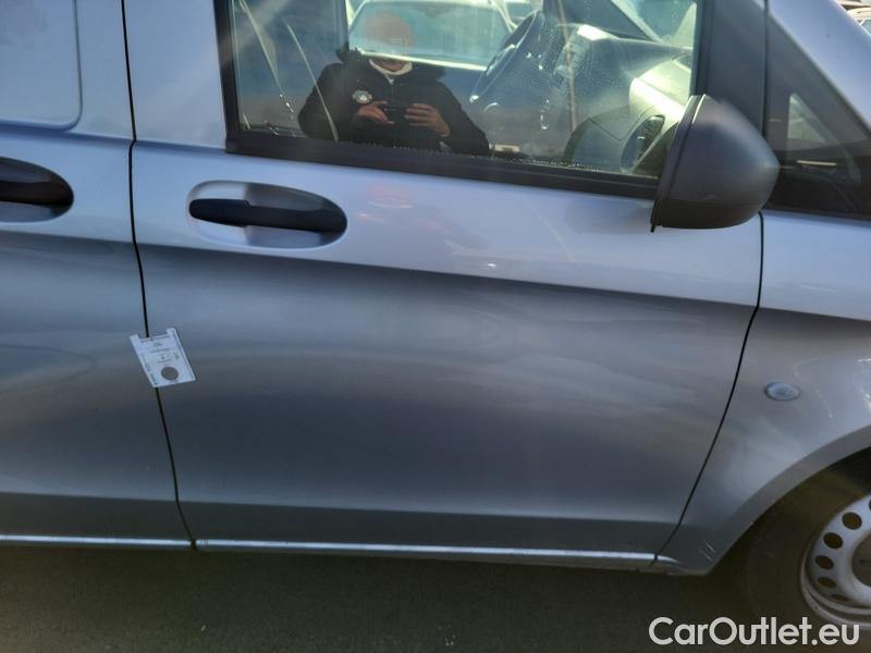  Mercedes  Vito  W639 (2010)  111CDI L KAWA 4d #20