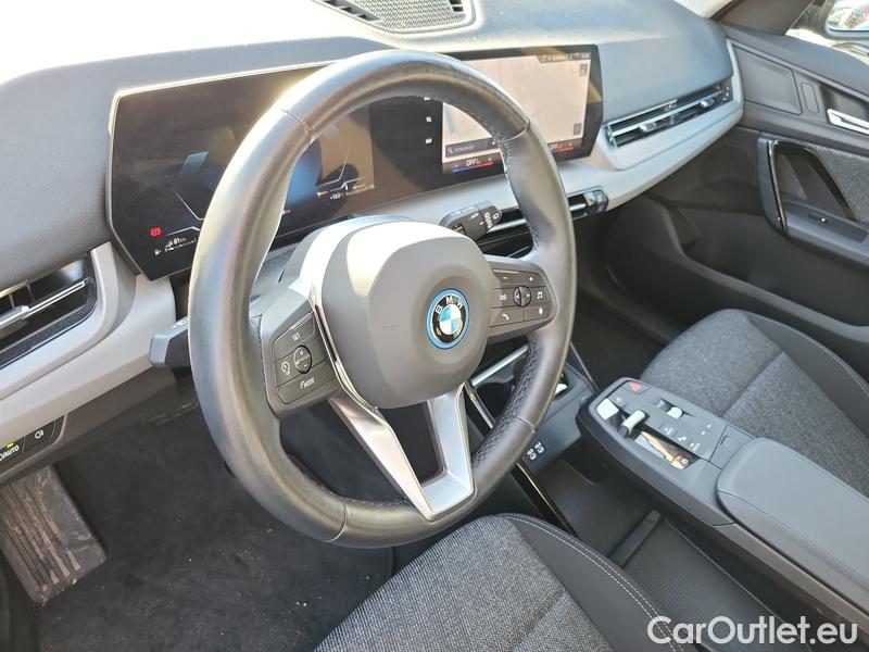  Bmw  X1  (2022)  xDrive30e AT 5d #5
